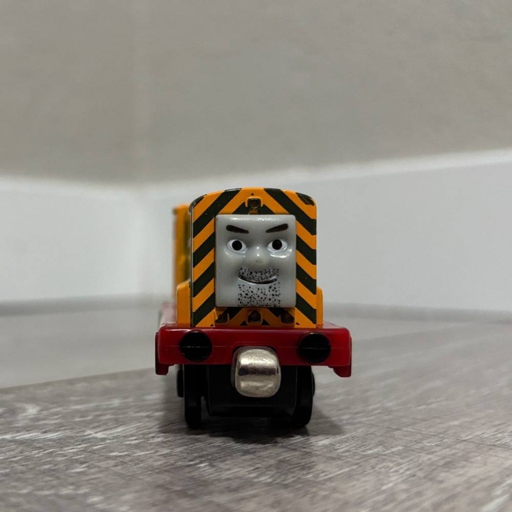 Diecast Iron Bert - Picture 3 of 8